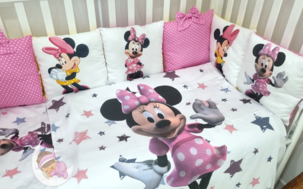 Set Paracolpi Minnie Rosa con copripiumino sfoderabile. - Image 2